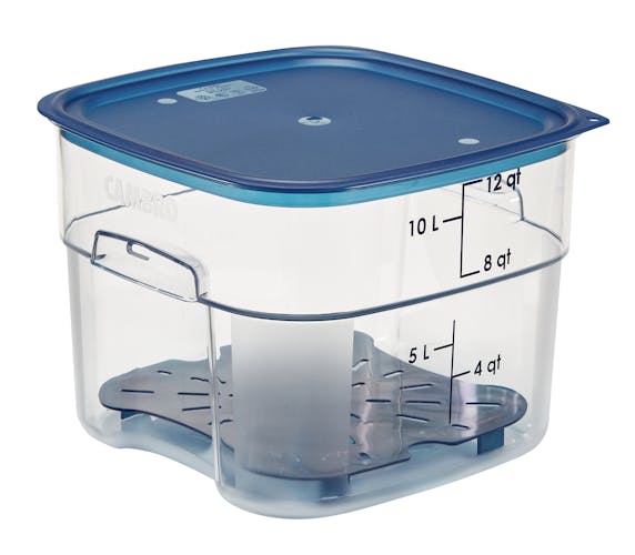 12SFSPROCW135 CamSquares FreshPro 12 QT Camwear Container With Easy Seal Cover and Drain Shelf